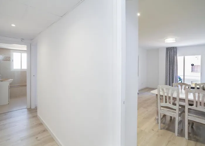 Aptos Priorat 3* Salou