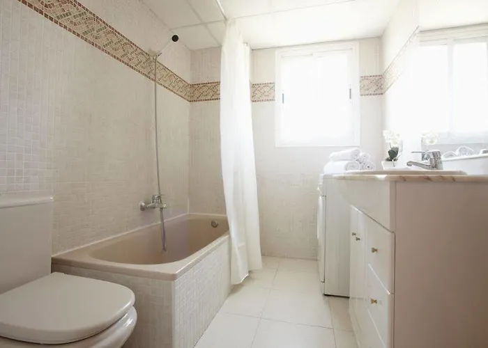 Hotel Aptos Priorat
