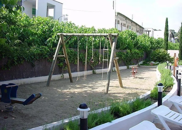 Aptos Priorat فندق سالو
